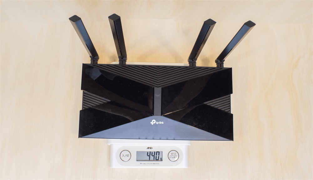 TP-Link Archer AX20の重さは440g